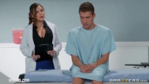 افلام سكس مترجمة الطبيبة و الجنس