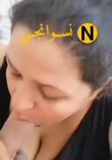سكس مصري ملفاية فاجرة جسمها مربرب ماسكة زوبر جوزها وعمالة تمص وتلحس فية والديوث بيفشخ كسها نيك في وضع الدوجي